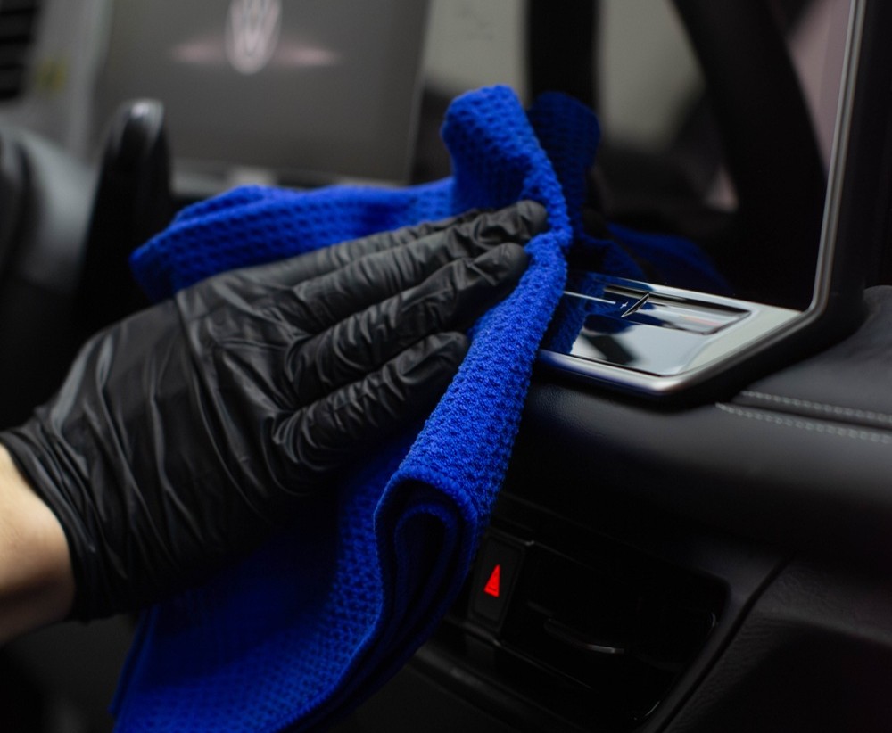 cheminis-automobilio-valymas