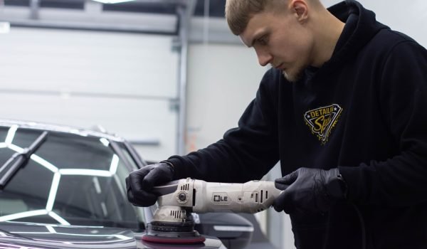 Automobilio poliravimas Vilniuje