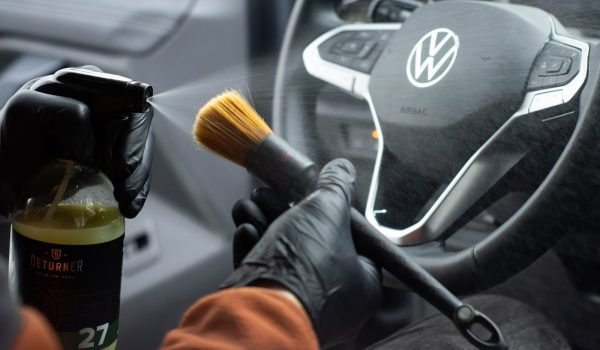 Automobilio salono cheminis salono valymas vilniuje